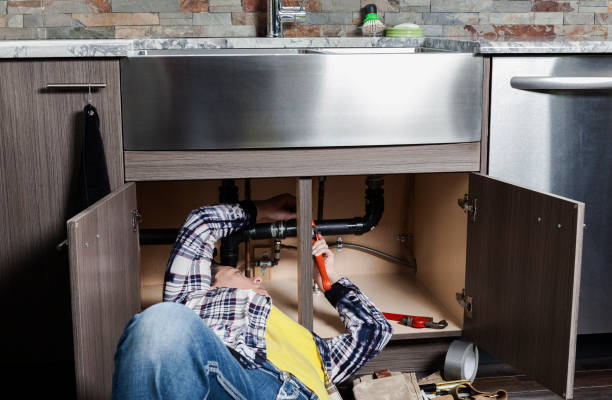 Best Emergency Plumber  in Eleanor, WV